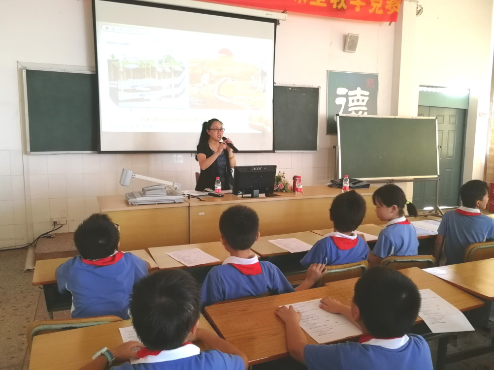 长沙市环境科学学会秘书长蒋检花受邀于南湖小学开展 “同呼吸、共命运，坚决打赢蓝天保卫战”主题宣讲活动